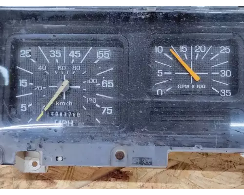 Ford F800 Instrument Cluster