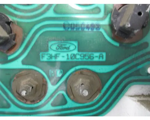 Ford F800 Instrument Cluster