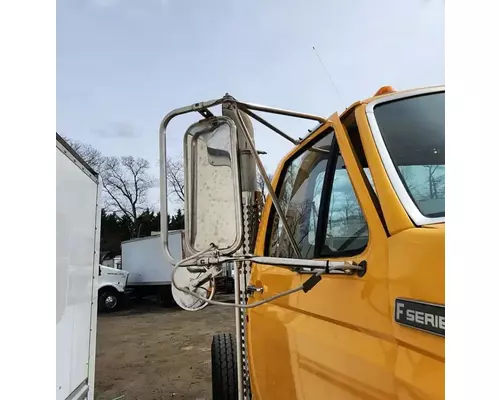 Ford F800 Mirror (Side View)
