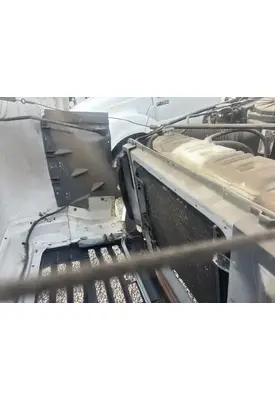 Ford F800 Radiator