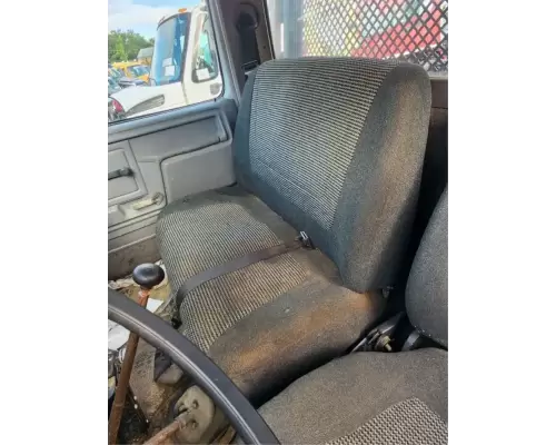 Ford F800 Seat, Front