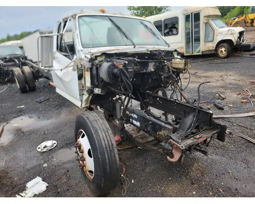 Spindle / Knuckle, Front FORD F800 Crest Truck Parts