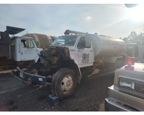 Spindle / Knuckle, Front FORD F800 Crest Truck Parts