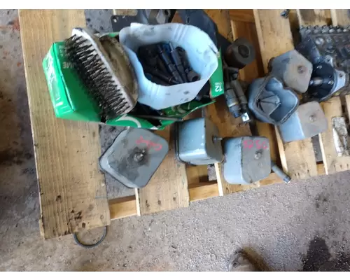 Valve Cover FORD F800 Crest Truck Parts