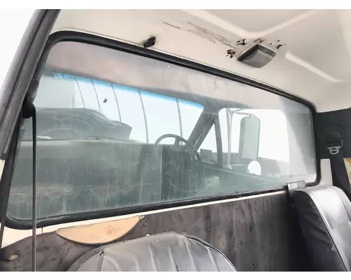 Ford F900 Back Glass