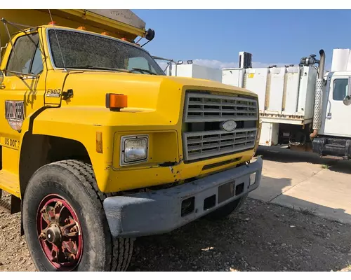 Ford F900 Hood