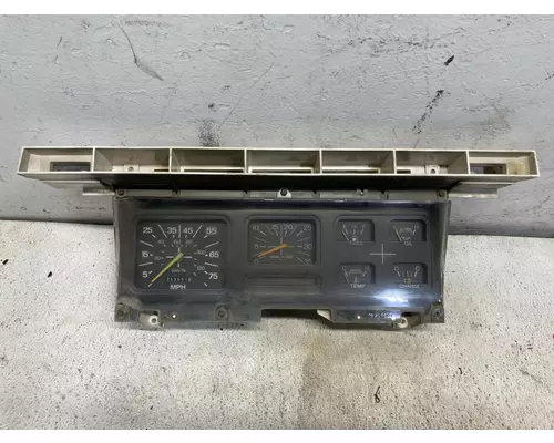 Ford F900 Instrument Cluster