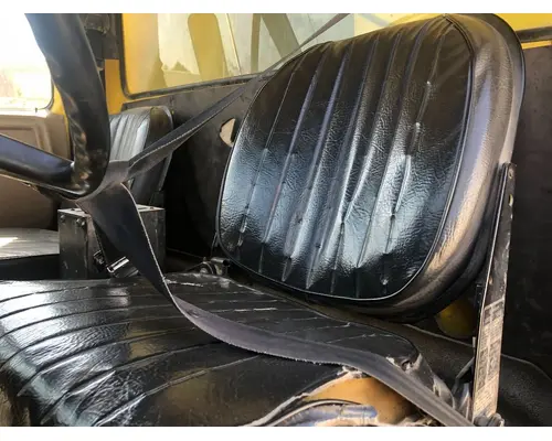 Ford F900 Seat (Mech Suspension Seat)