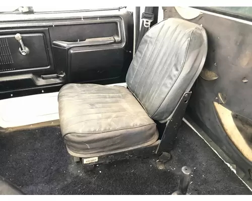 Ford F900 Seat (non-Suspension)