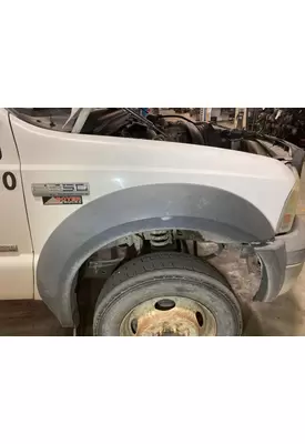 Ford FORD F550SD PICKUP Fender