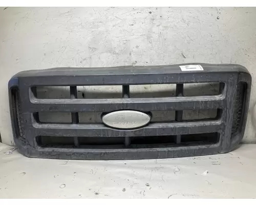 Ford FORD F550SD PICKUP Grille