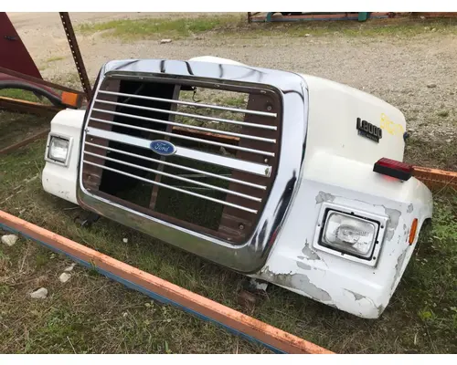 Hood FORD L8/9000 Stateline Truck Parts And Recycling Inc