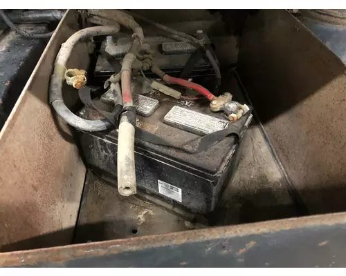 Ford L8000 Battery Box