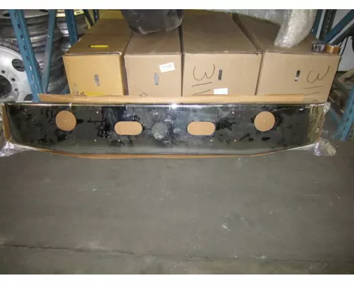 Bumper Assembly, Front FORD L8000 LKQ Heavy Truck Maryland