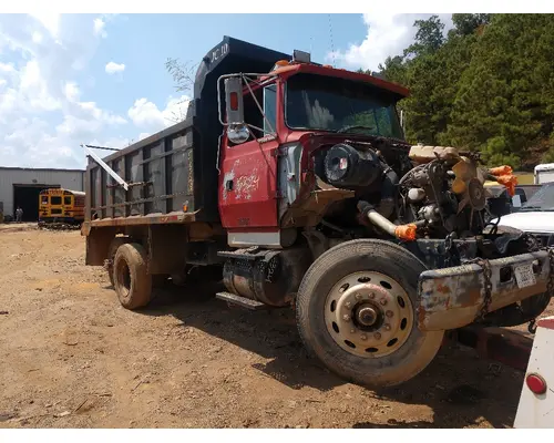 Bumper Assembly, Front FORD L8000 Crest Truck Parts