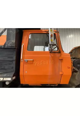 Ford L8000 Door Assembly, Front