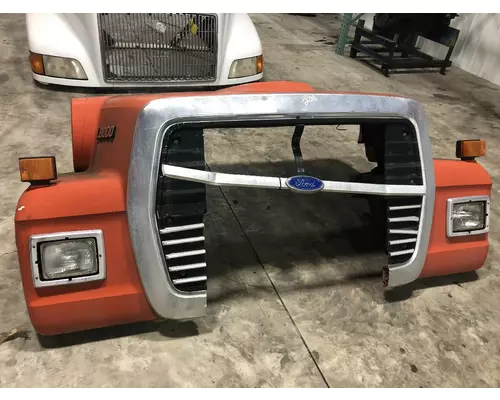 Ford L8000 Hood