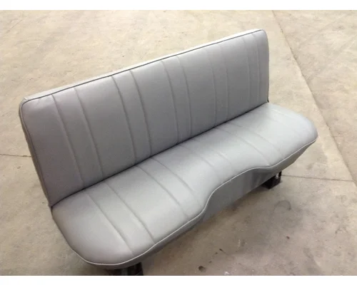 Ford L8000 Seat (non-Suspension)