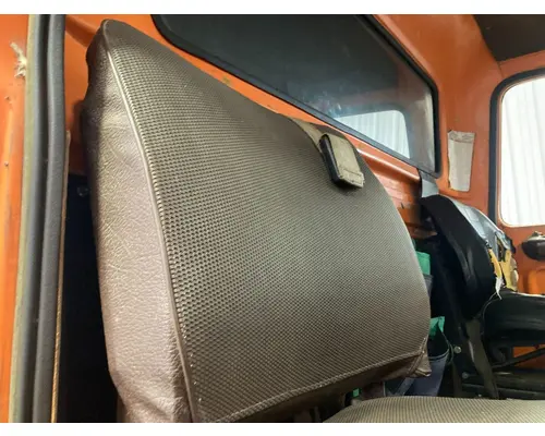 Seat, Front Ford L8000 Vander Haags Inc WM