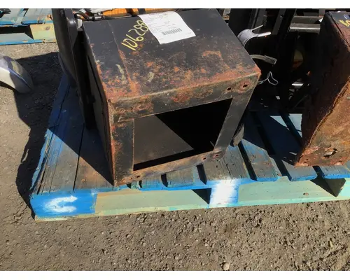 Seat, Front FORD L8000 Rydemore Heavy Duty Truck Parts Inc