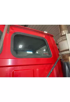 Ford L8513 Back Glass