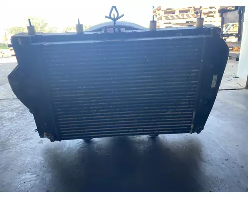 Ford L8513 Cooling Assembly. (Rad., Cond., ATAAC)