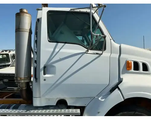 Door Assembly, Front FORD L8513 Geco - Fresno