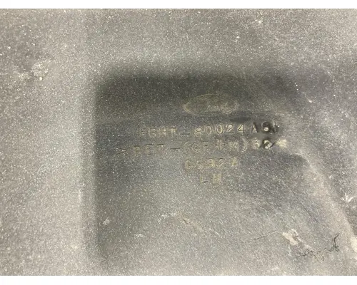 Ford L8513 Fender, Inner