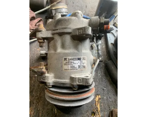 Air Conditioner Compressor FORD L9000 Truck Salvage International Inc