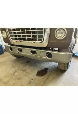 Ford L9000 Bumper Assembly, Front