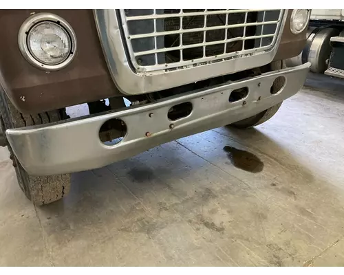 Ford L9000 Bumper Assembly, Front