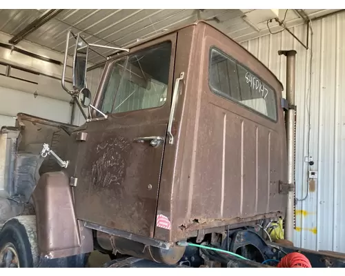 Ford L9000 Cab Assembly