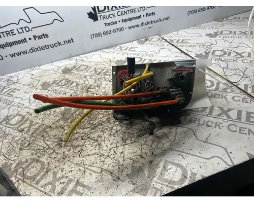 Ford L9000 Dash Assembly