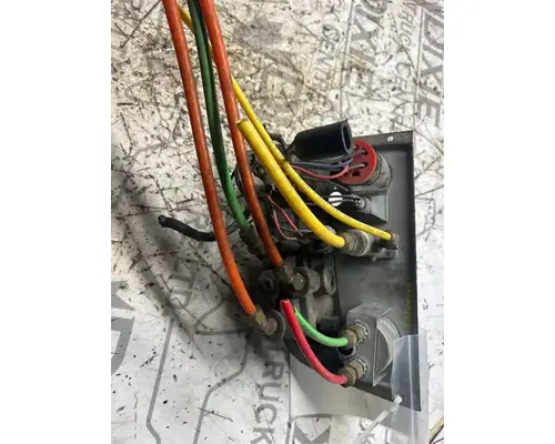 Ford L9000 Dash Assembly