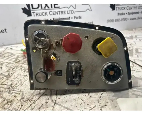 Ford L9000 Dash Assembly