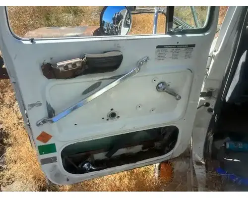Ford L9000 Door Assembly, Front