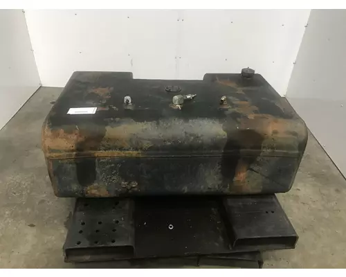 Ford L9000 Fuel Tank