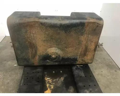 Ford L9000 Fuel Tank