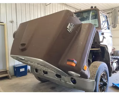 Ford L9000 Hood