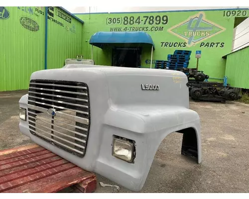 Hood FORD L9000 4-trucks Enterprises LLC