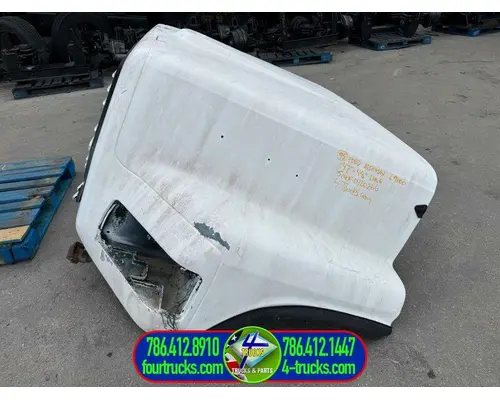 Ford L9000 Hood