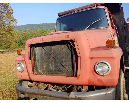 Ford L9000 Hood