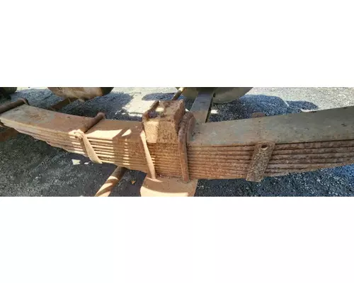 Ford L9000 Leaf Spring, Front