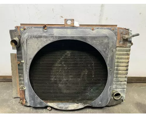 Ford L9000 Radiator