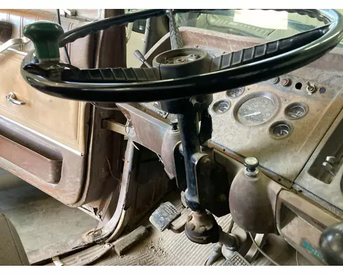 Ford L9000 Steering Column