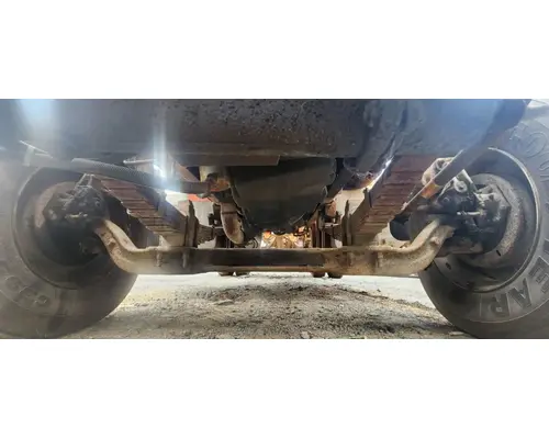 Ford LA9000 Aero Max 106 Axle Assy, Fr (4WD)