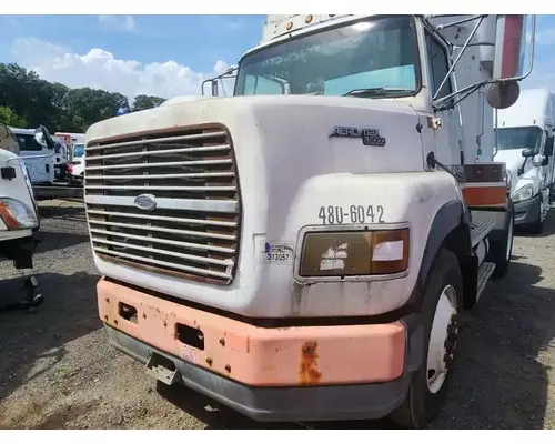Ford LA9000 Aero Max 106 Hood