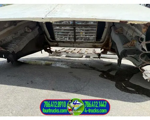 Ford LA9000 Hood