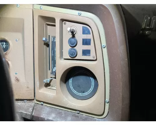 Ford LN600 Dash Panel