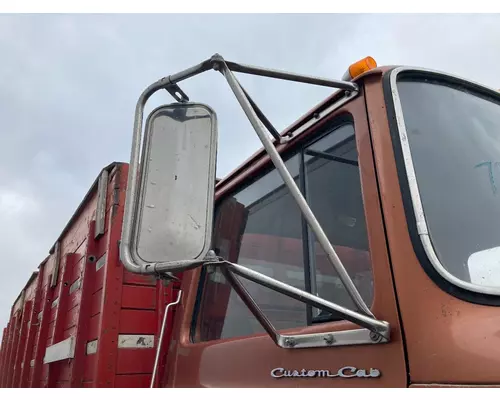 Ford LN600 Door Mirror